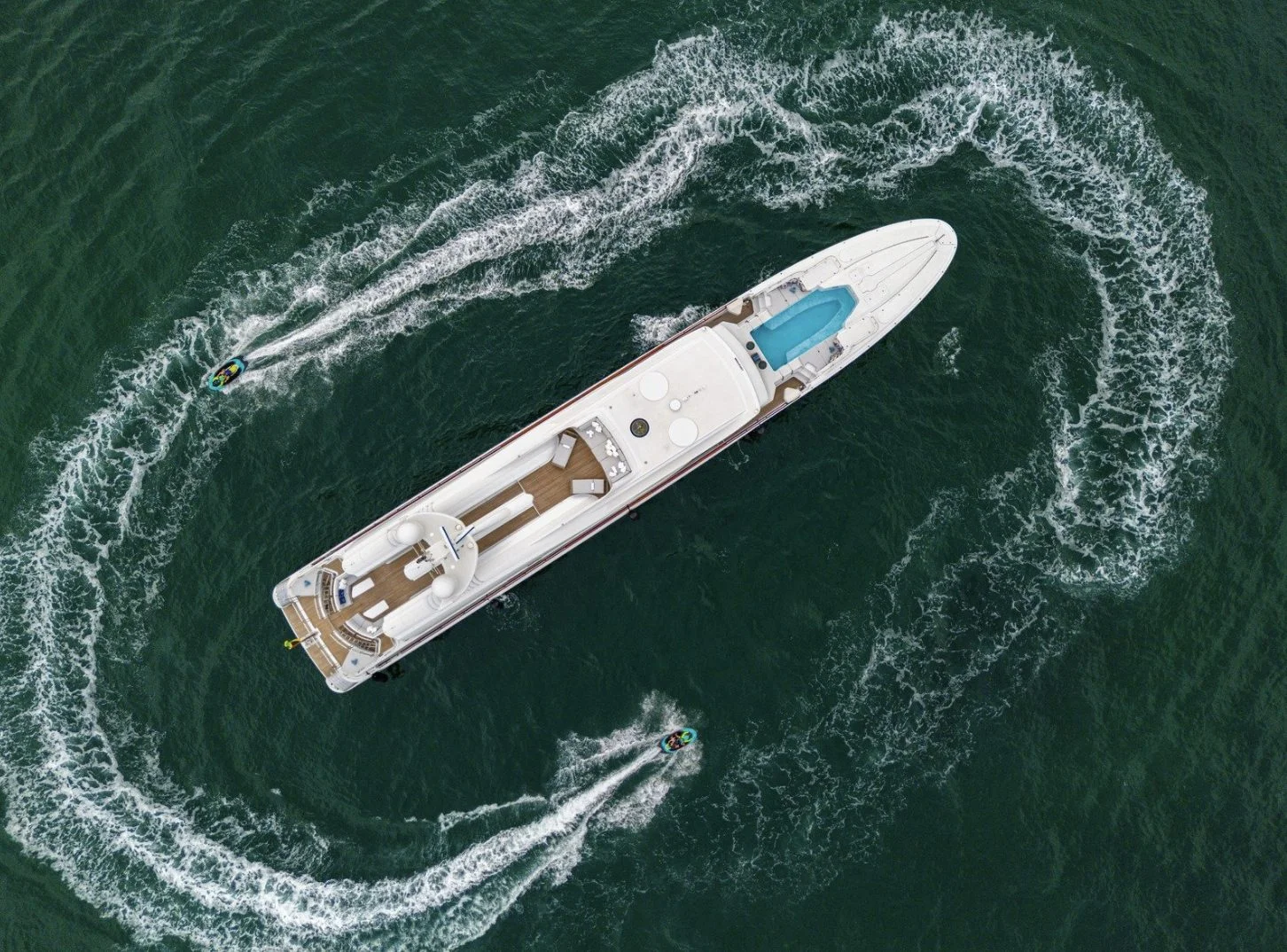 The Apex Superyacht View